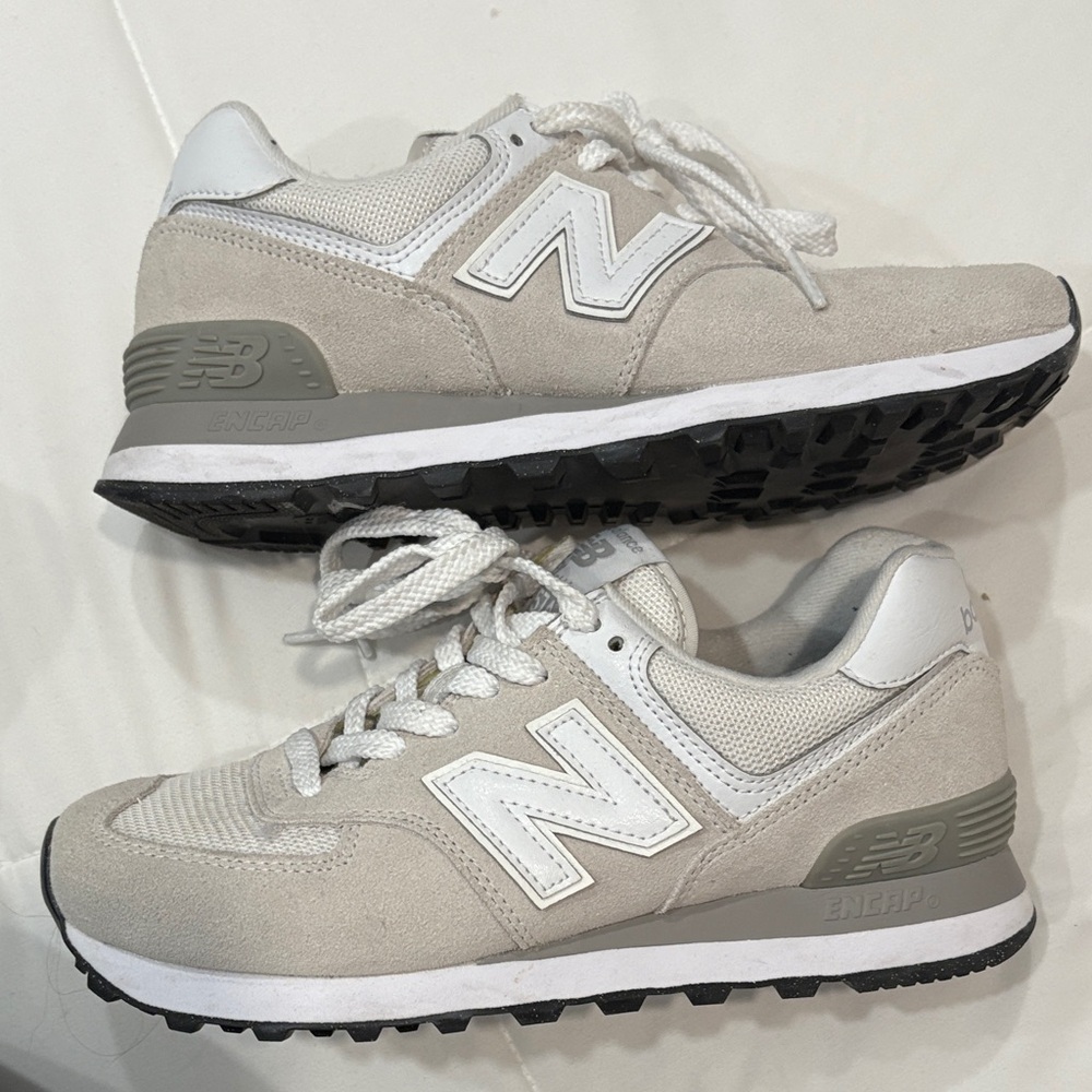 New Balance white and Gray Sneakers